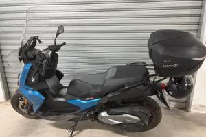 BMW C400X