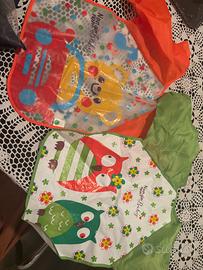 : 2 grembiulini impermeabili pappa– con
