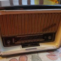Restauro radio a valvole