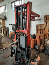 Sollevatore per trattore