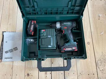 TRAPANO AVVITATORE A PERCUSSIONE Metabo