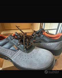 Scarpe antinfortunistiche