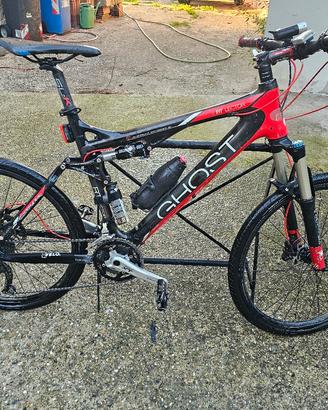 mountain bike Ghost wordlcup  tutta in carbobio