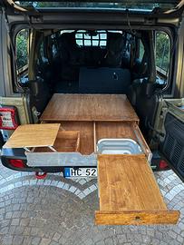 Kit camperizzazione auto (Jeep Wrangler - Duster)