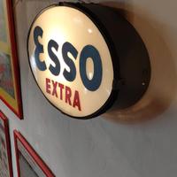 Insegna Esso Extra 