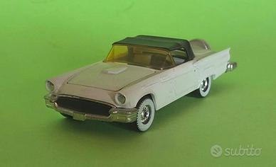 Ford Thunderbird Corgi Toys - Scala 1/36