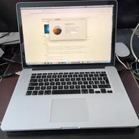 Macbook pro 15,4" retina display i7 8GB SSD 256GB