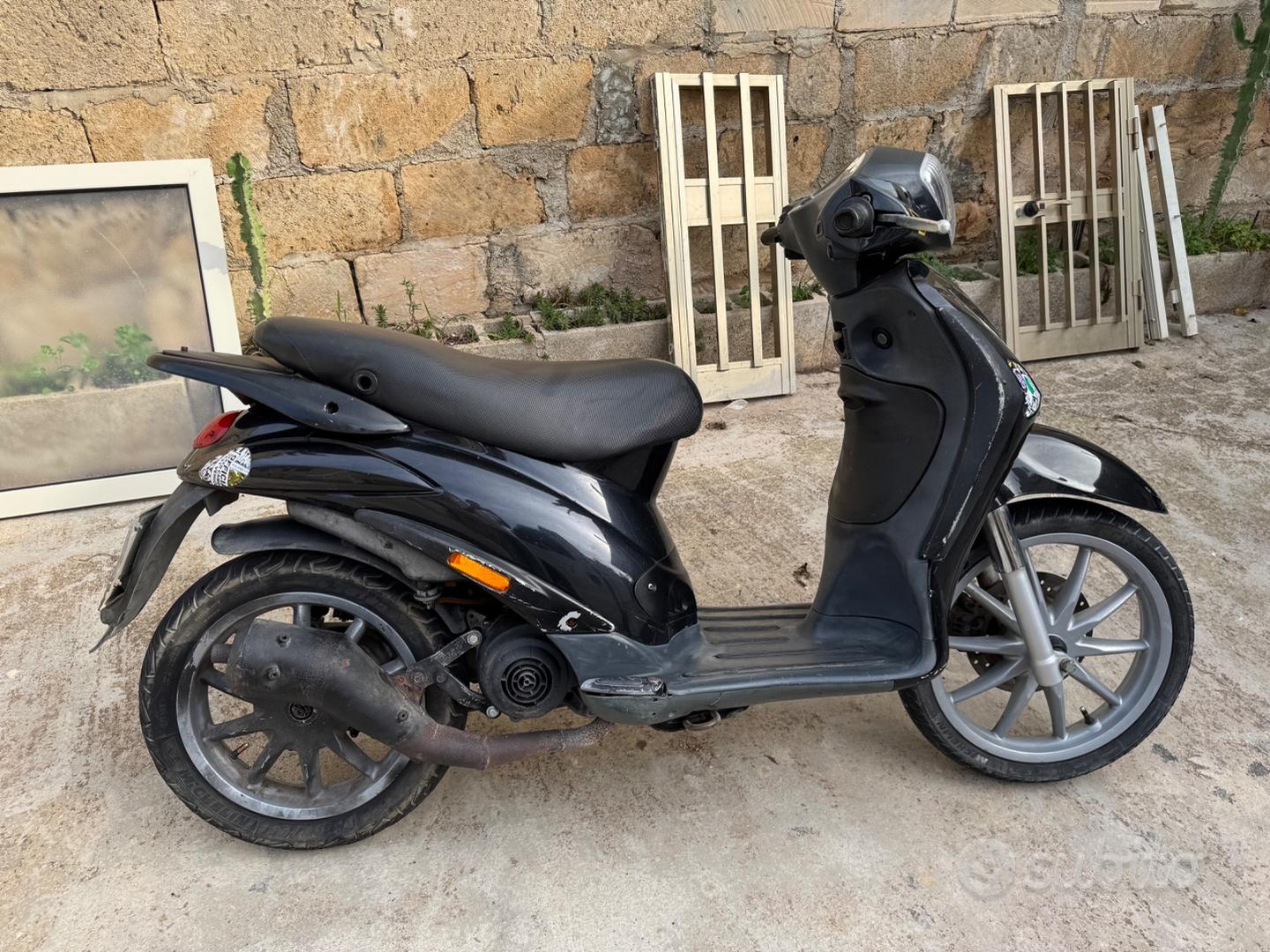 Piaggio Liberty 50 2t 2005 Piaggio Liberty 50 2005 Moto E Scooter