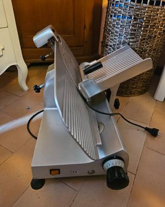 Affettatrice professionale 