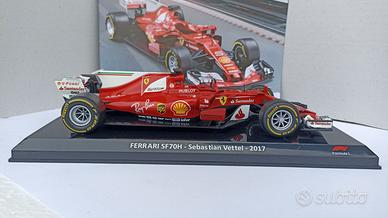 Modellino S. Vettel Ferrari SF70H Centauria 1 24