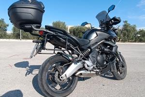 Moto Kawasaki Versys 650 touring 