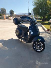 Vespa GTS 300 SuperTech 2024 – circa 1.000 km –