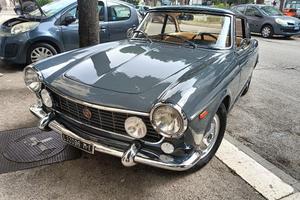 Fiat 1500 coupé Pininfarina 