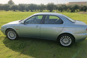 Alfa 156