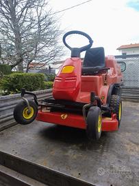 trattorino tagliaerba 