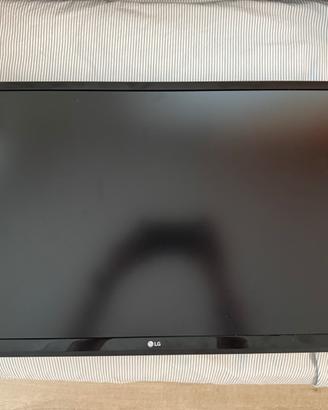 Monitor LG 24’ 4k ultra HD 3840x2160