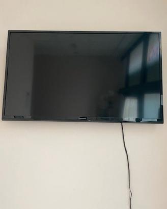 TV PANASONIC 39 POLLICI CON BARRA ATTACCO A MURO