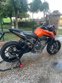 KTM 790 Duke L 48cv - 03/2024