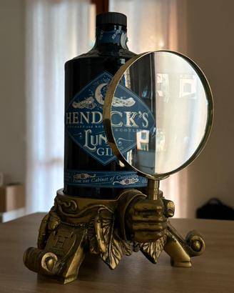 Espositore Gin Hendrick's