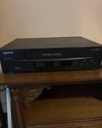 Videoregistratore e e vhs