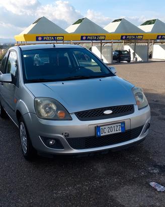 Ford fiesta 1.4 tdci