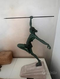 Amazzone con Lancia P.Le Faguays (Fayral )