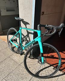 Bianchi infinito Xe
