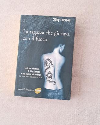 La ragazza che giocava con il fuoco 