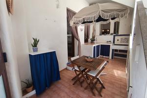 Bivano 4 posti letto con cortile privato e doccia