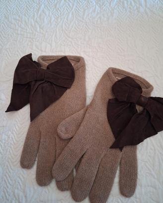 guanti donna Moschino 