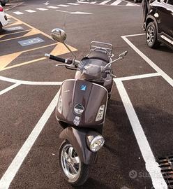 vespa via della moda