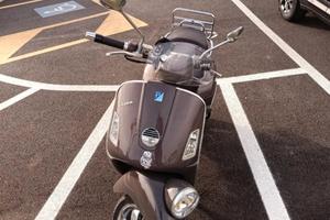 vespa via della moda