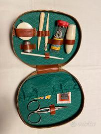 Set da cucito da viaggio