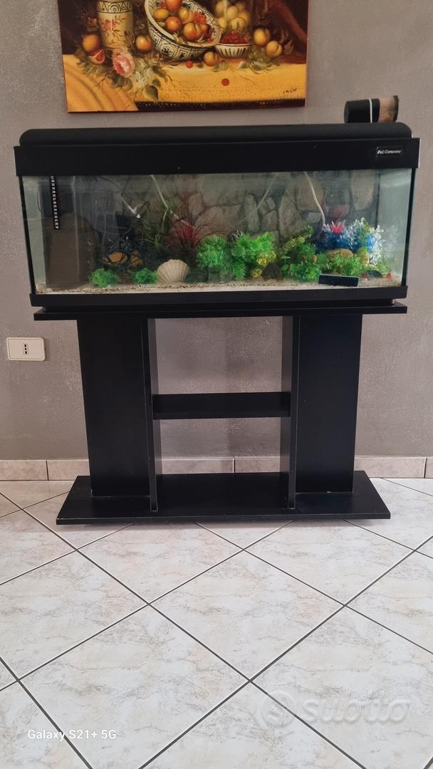 Acquario 100 litri e mobile - Arredamento e Casalinghi In vendita