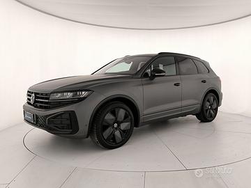 Volkswagen Touareg 3.0 v6 tdi scr r-line 231cv aut