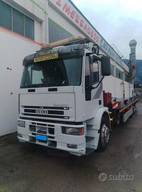 Camion Iveco 180 con Gru Cormach 75
