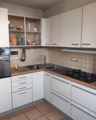 cucina ad angolo .