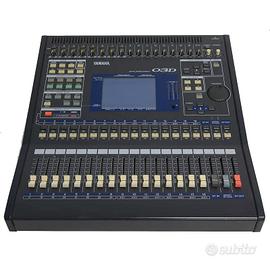 YAMAHA 03D Digital Mixer 24 ch. con Multi effetti