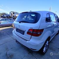 Mercedes Classe B W245 180 CDI 2.0 109 CV Ricambi