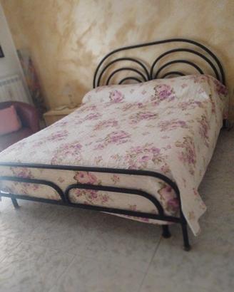 letto matrimoniale in ferro battuto