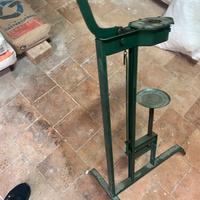 Tappatrice per sugheri