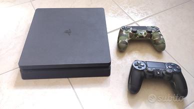 Play Station 4 slim