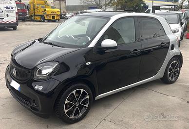 Smart ForFour 1.0 Benz 71cv Passion BLOCKSHAFT