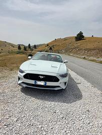 Mustang 2.3 convertible 