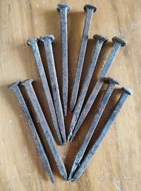 Chiodi antichi originali, ferro forgiato