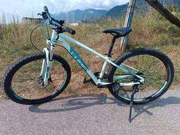 MTB Cube Acid race 26'