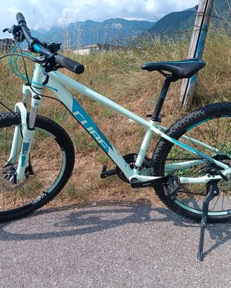 MTB Cube Acid race 26'