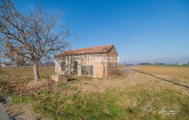 Rudere da ristrutturare, o demolire e ricostruire