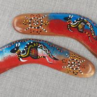 boomerang souvenir aborigeni australiani in legno
