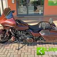 HARLEY-DAVIDSON CVO Street Glide 25th Anniversar